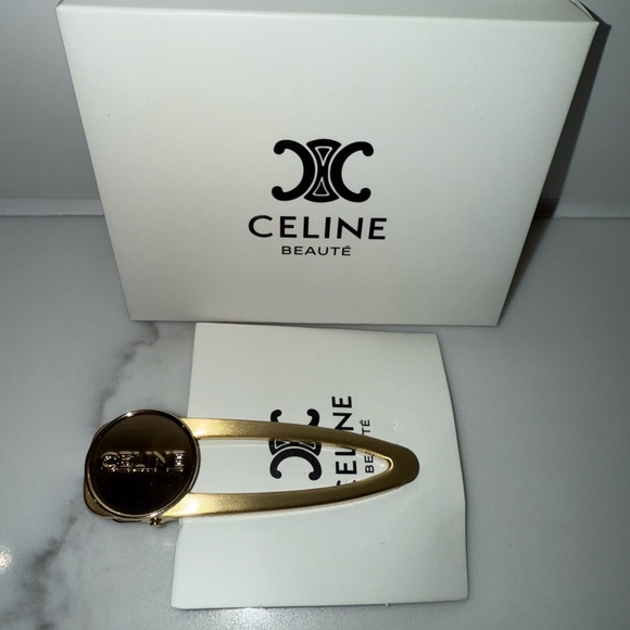 New Celine Luxe Gold Hair pin - Picture 4 of 10